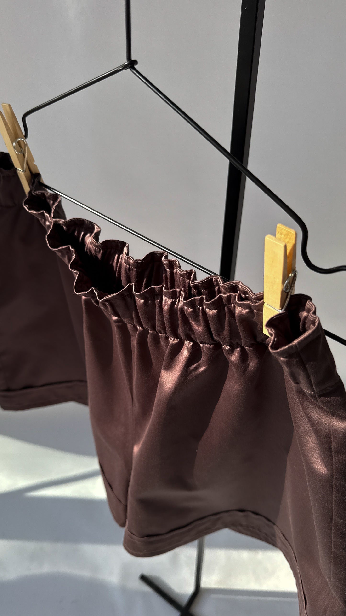 SET: BET + SARA | dark brown